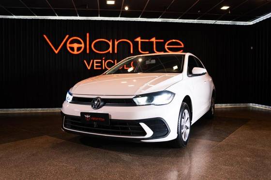 VOLKSWAGEN POLO 1.0 MPI MANUAL VOLKSWAGEN POLO 1.0 MPI MANUAL
